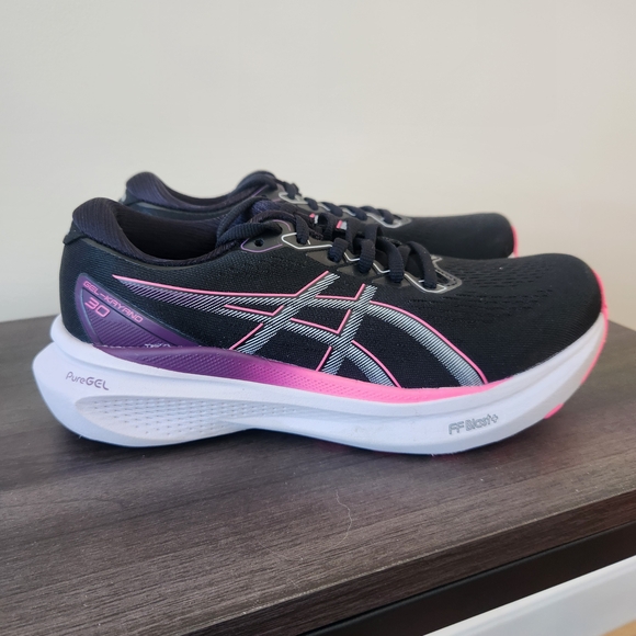 Asics Shoes - Womens Asics Gel Kayano 30 Running Shoe 6.5 Wide